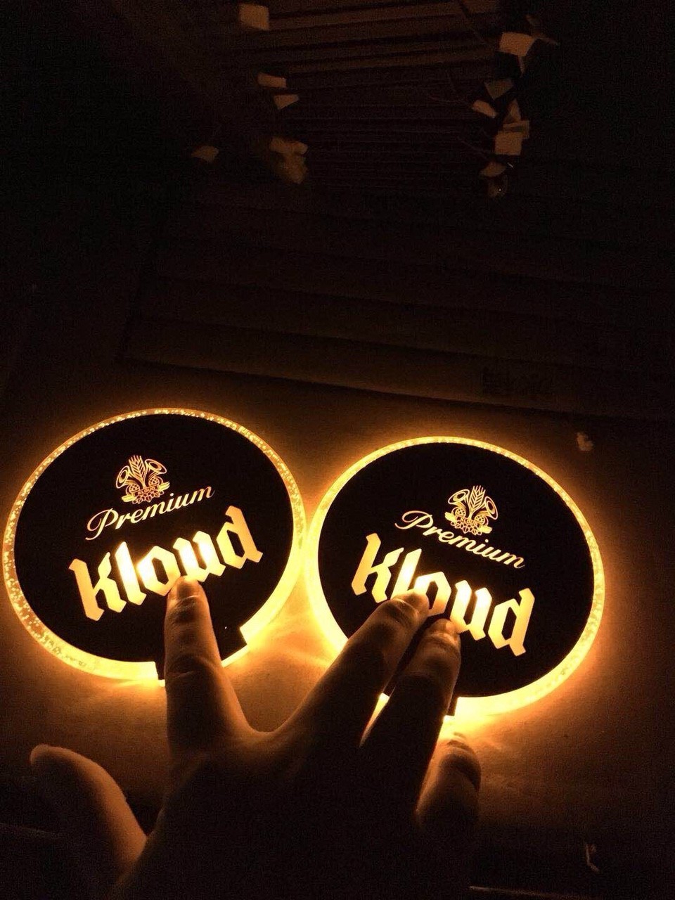 tem phát sáng chai rượu có nhấp nháy, màu đa dạng