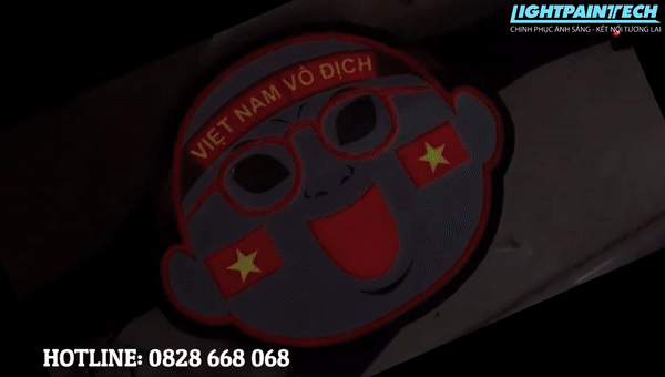 mặt nạ phát sáng